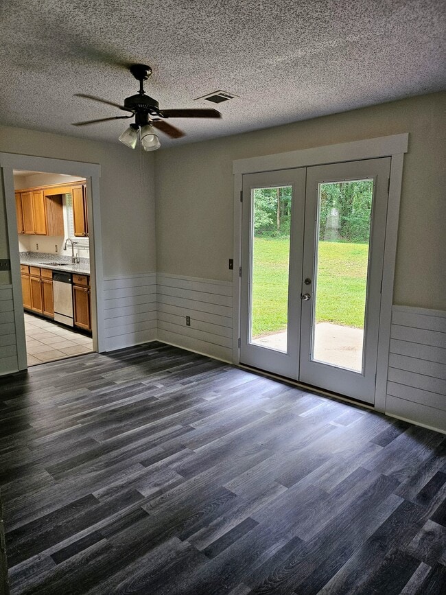 Photo - 1151 Hunter Trail