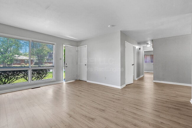 Photo - 3534 Terrier Ln