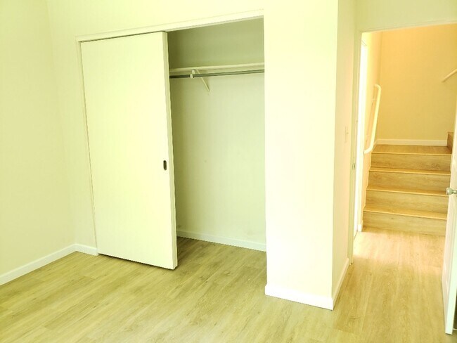 Photo - 2512 Unit 1913