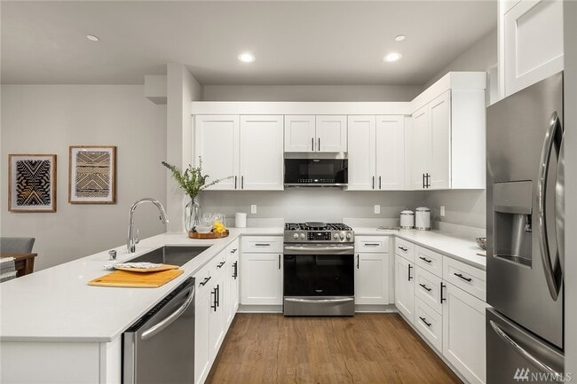 Photo - 18028 10th Ave NE