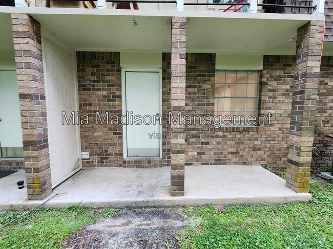 Photo - 111 E Mell St Unit 5