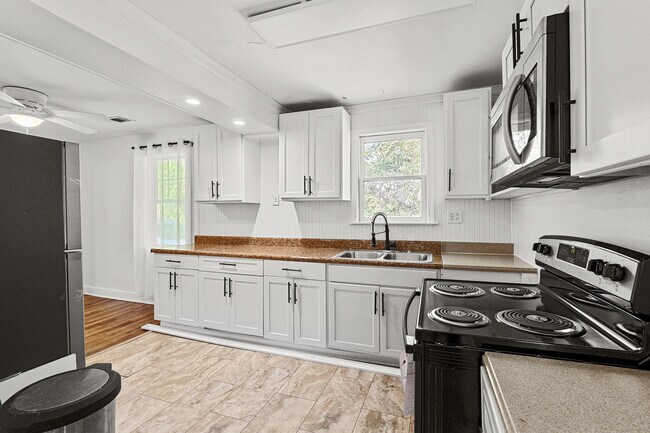 Photo - 2014 Lanier Dr