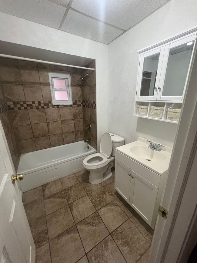 Photo - 3612 Dawson St Unit 2