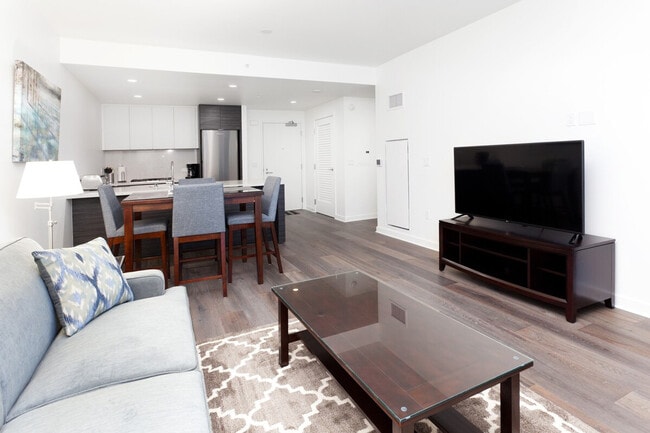 Photo - 1809 California St Unit ID1026497P
