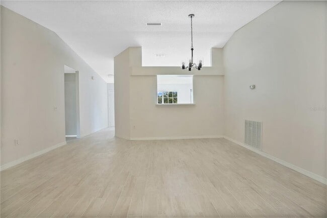 Photo - 617 4th Ave N