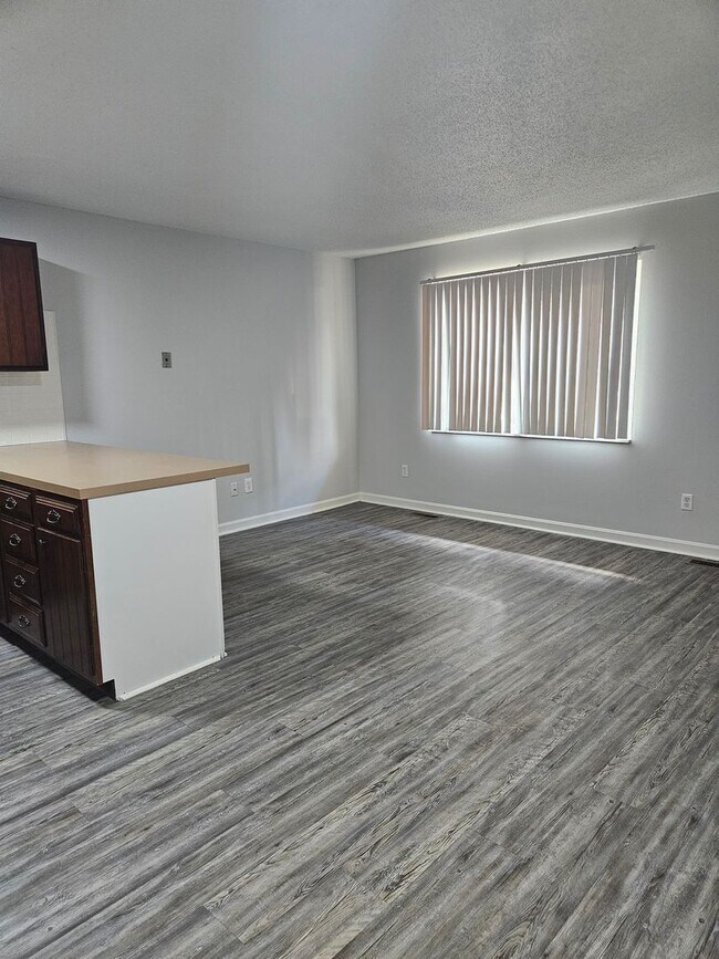 Photo - ! Bedroom 1 Bath Apartment for Rent Unidad Apt #62