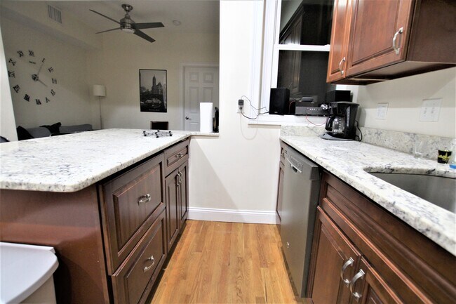 Photo - 1029 Tremont St