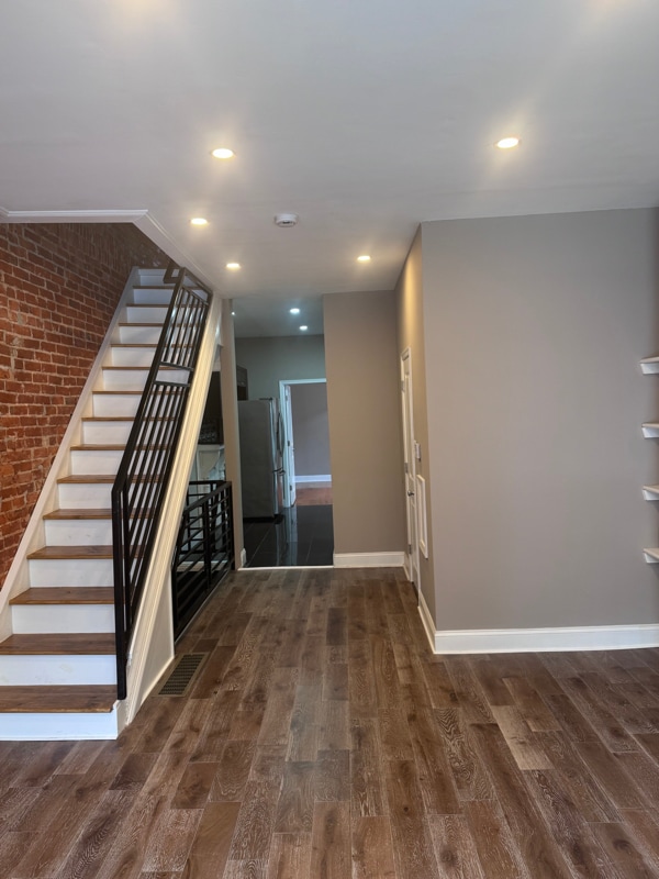 Building Photo - 1740 Edgley St Rental