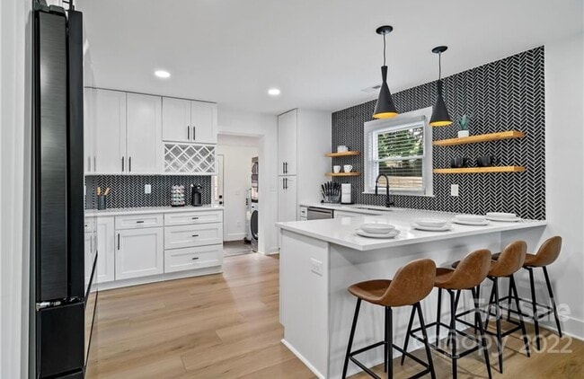 Photo - 3709 Sargeant Dr