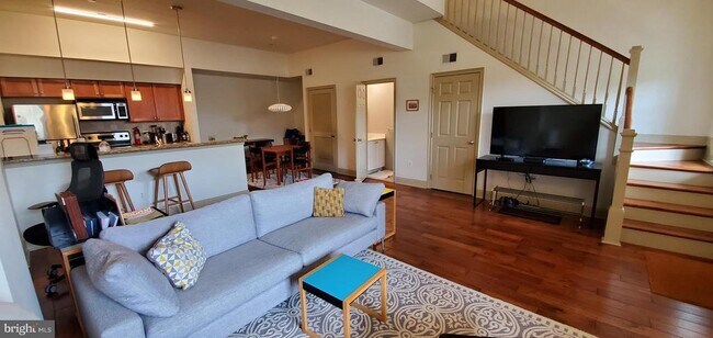 Photo - 1 Academy Cir