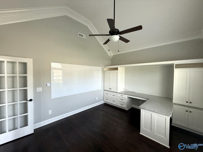 Photo - 219 Woodgrove Dr