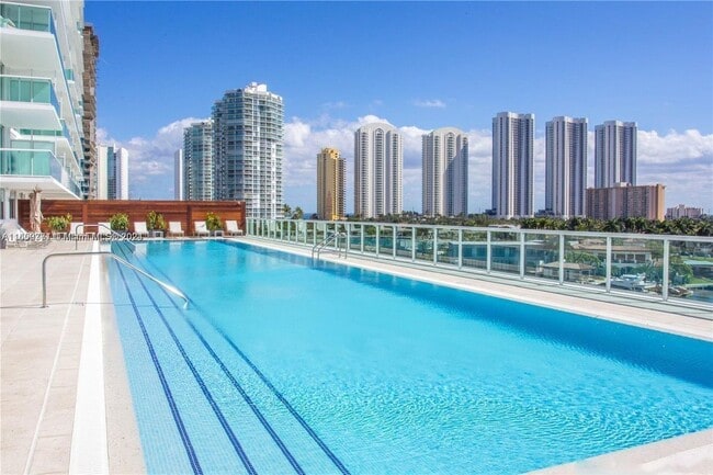 Photo - 400 Sunny Isles Blvd