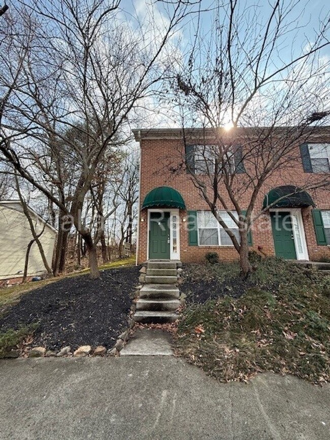 TOWNHOME IN FARRAGUT! 2 BEDROOM, 2.5 BATH ... - TOWNHOME IN FARRAGUT! 2 BEDROOM, 2.5 BATH ...