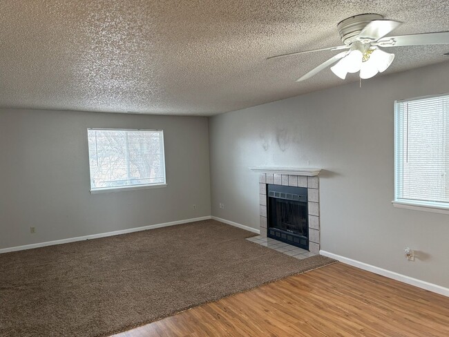 Photo - 1785 Zebulon Dr Unit A