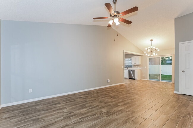 Photo - 9715 Little Pond Way