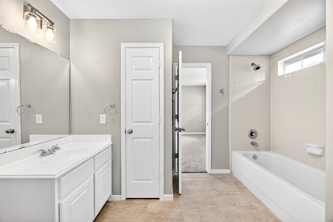 Photo - 27011 Rockwood Park Ln