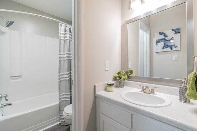 Photo - Ascent Pineville