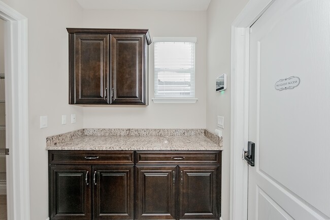 Photo - 3211 Solitude Ct