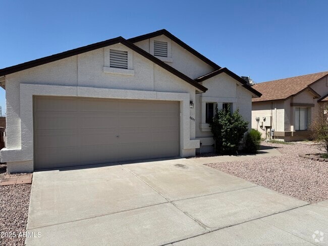 Building Photo - 10807 W Ruth Ave Rental