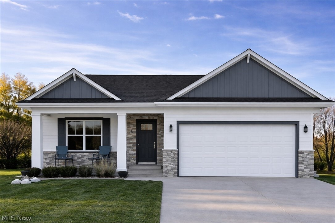 Photo - 737 Fernsell Ave SW