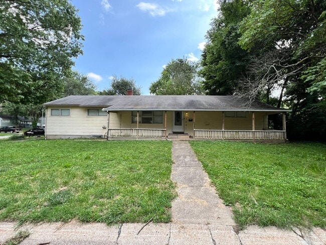 Building Photo - 7601 Ruskin Way Rental