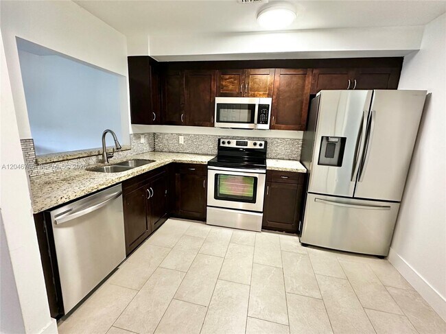 Photo - 4245 S Pine Island Rd