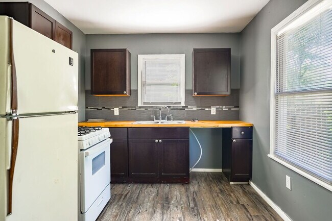 Photo - Casas De Kevin