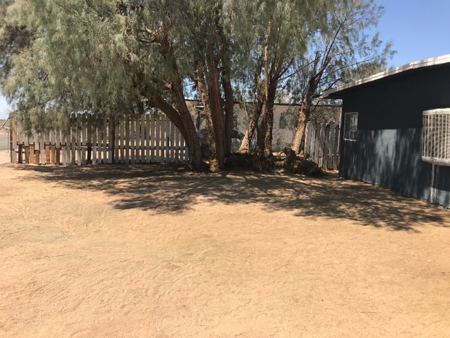 Photo - 26717 Ferguson St