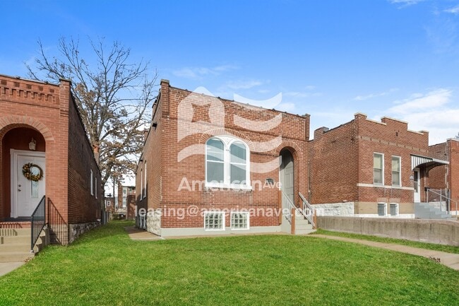 4509 Alaska Ave
