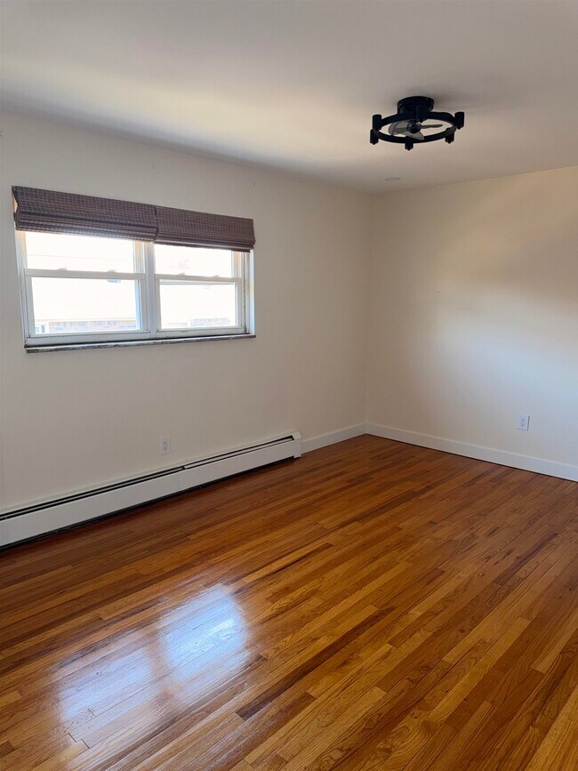 Photo - 100 Bergen Blvd Unit 28