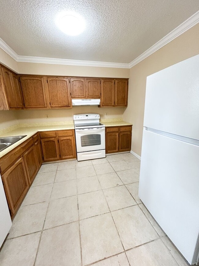 Photo - 216 Frink Dr