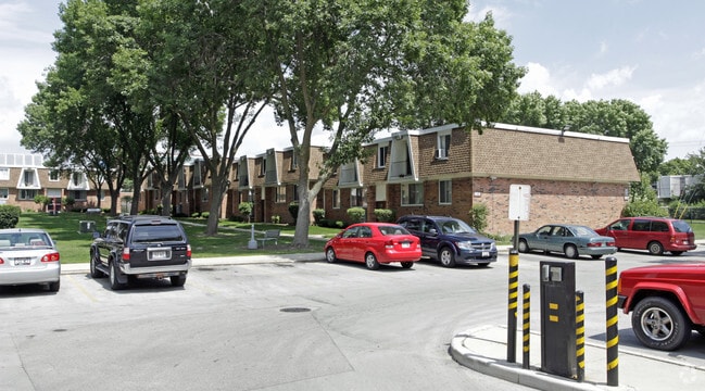 Photo - Plymouth Apartments