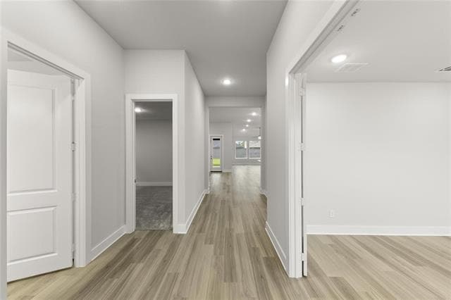 Photo - 653 Begonia Wy