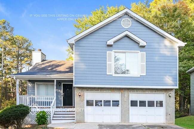 Building Photo - 1870 McDowell Ct