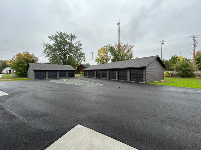 Photo - 103 Short St