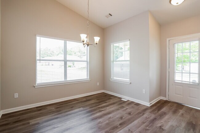 Photo - 51 Camden Way