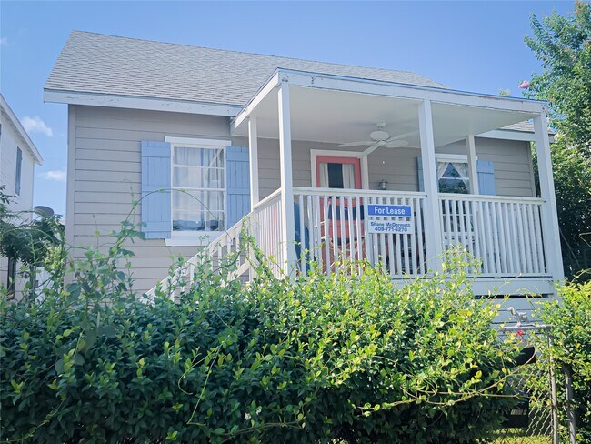 Photo - 1505 Church St