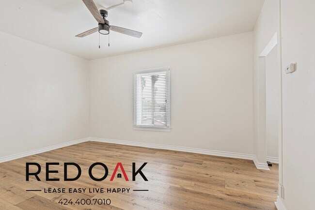 Photo - ~2 Weeks FREE~ Excellent Studio with Stain... Unidad 309