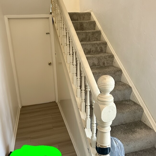 Photo - 626 Baldwin St