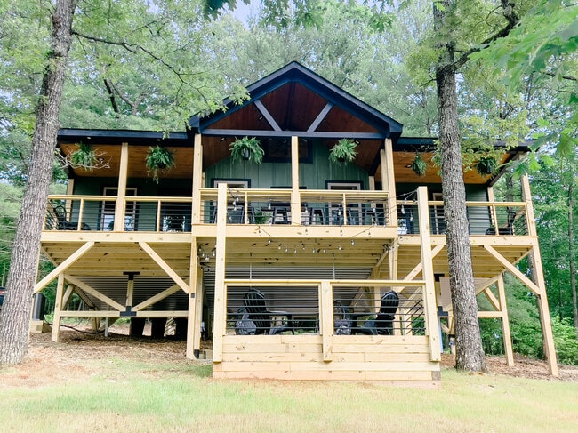 Photo - 197 Garren Cove Rd