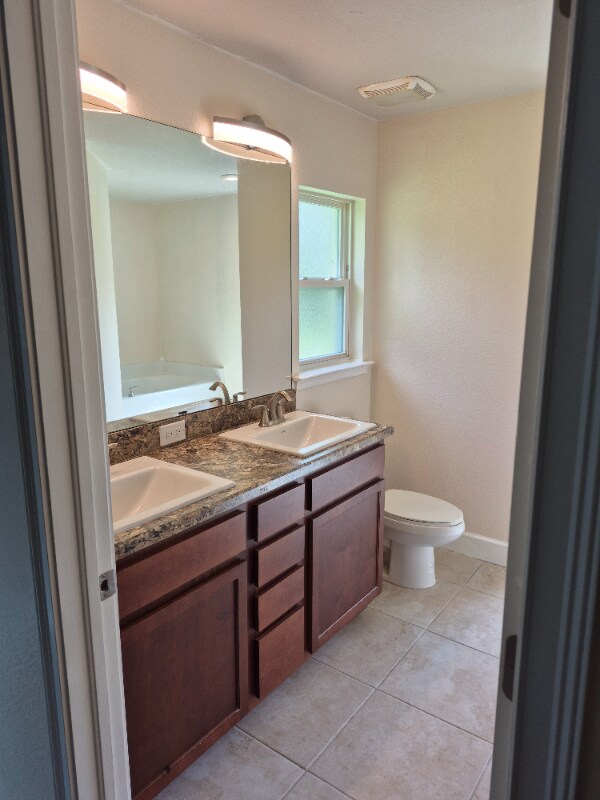 Photo - 2043 Ananas Rd