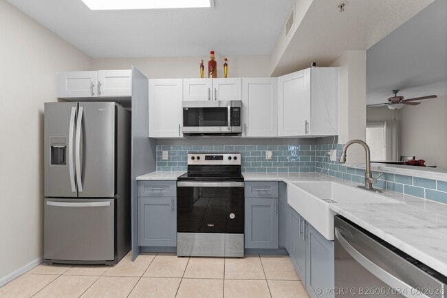 Photo - 1165 Golden Lakes Blvd Unit 1212