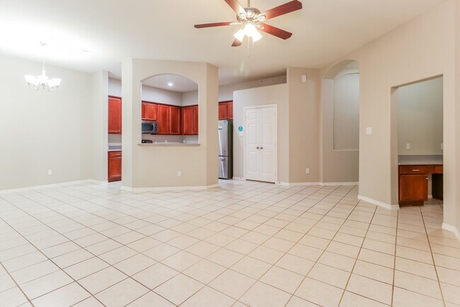 2307 Jefferson Crossing Dr