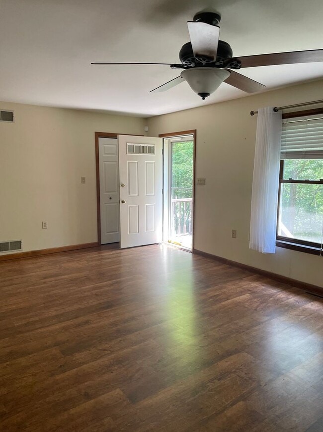 Photo - 3 Bedroom Home in Dauphin