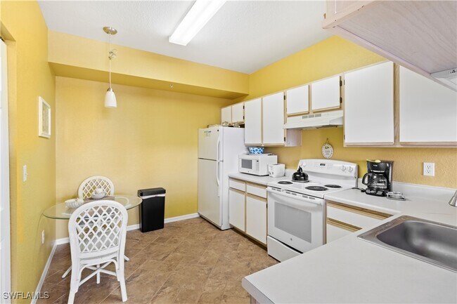 Photo - 6361 Aragon Way Unit 202