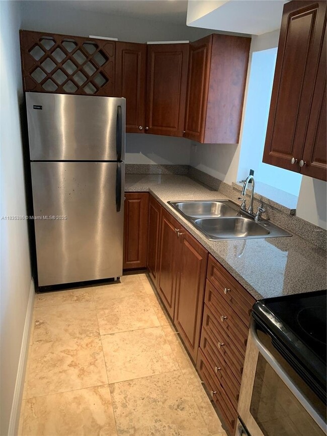 Photo - 1740 NW North River Dr Condo Unit 229