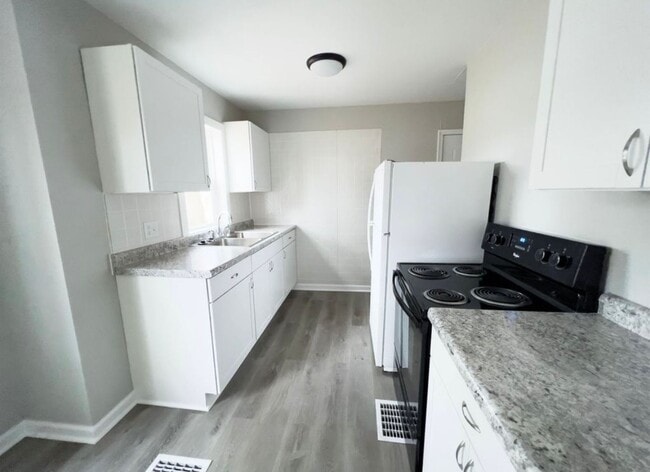 Photo - Functional 2 bed 1 bath!