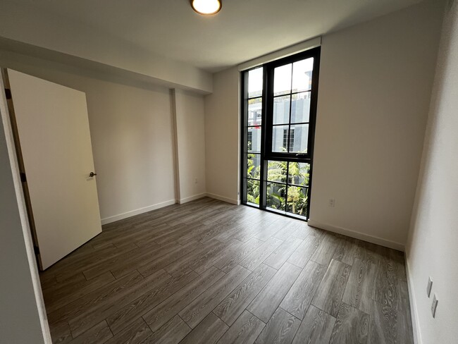Photo - 42 NW 33rd St Unidad A1