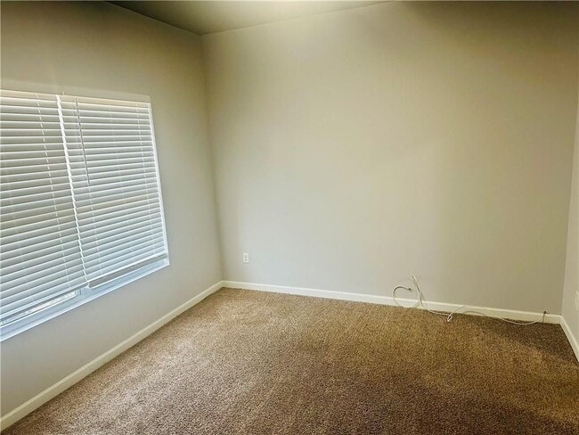 Photo - 6078 Oak Bend Ct