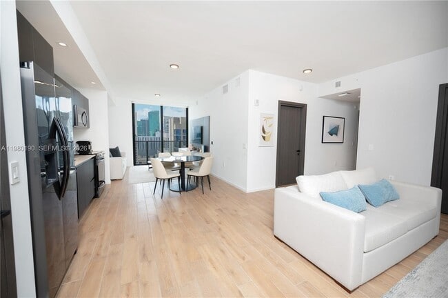 Photo - 398 NE 5th St Unit 2517